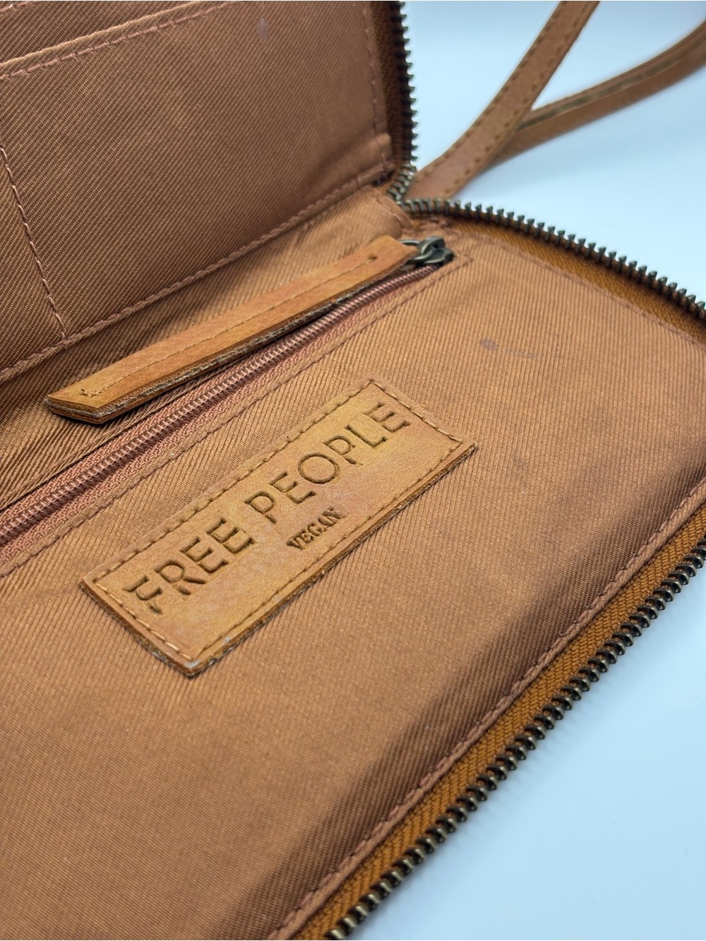 Free People Brown Distressed Vegan Leather Zipper Wristlet zip-around Wallet - Picture 5 of 6
